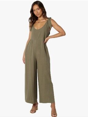 NWT Petal + Pup Ayla Linen Jumpsuit Sz M